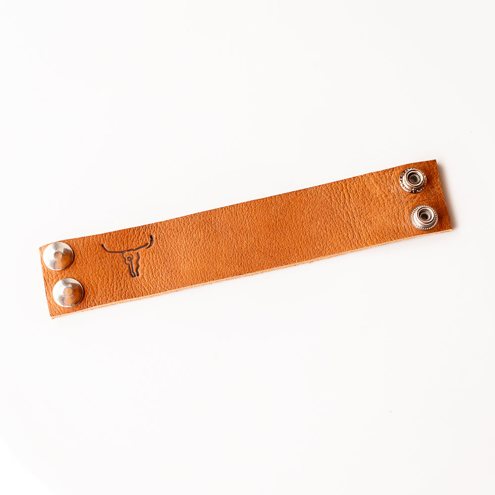 Icon Saddle Leather Cuff
