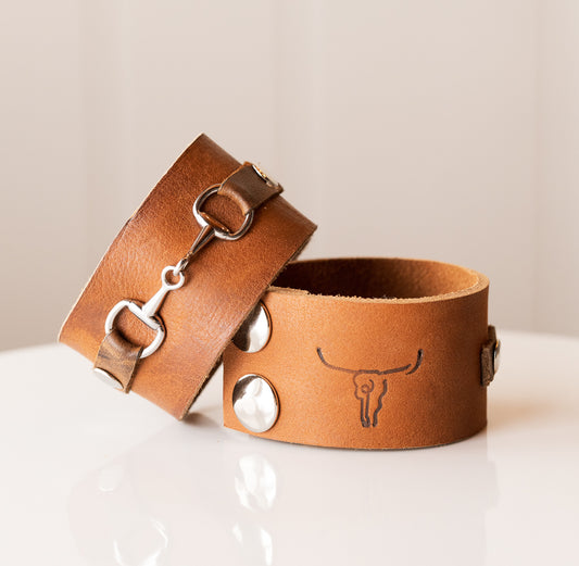 Snaffle Bit Saddle Leather Bracelet