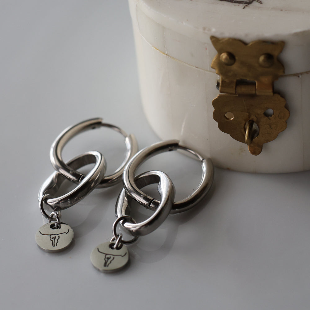 Icon Chain Link Earring