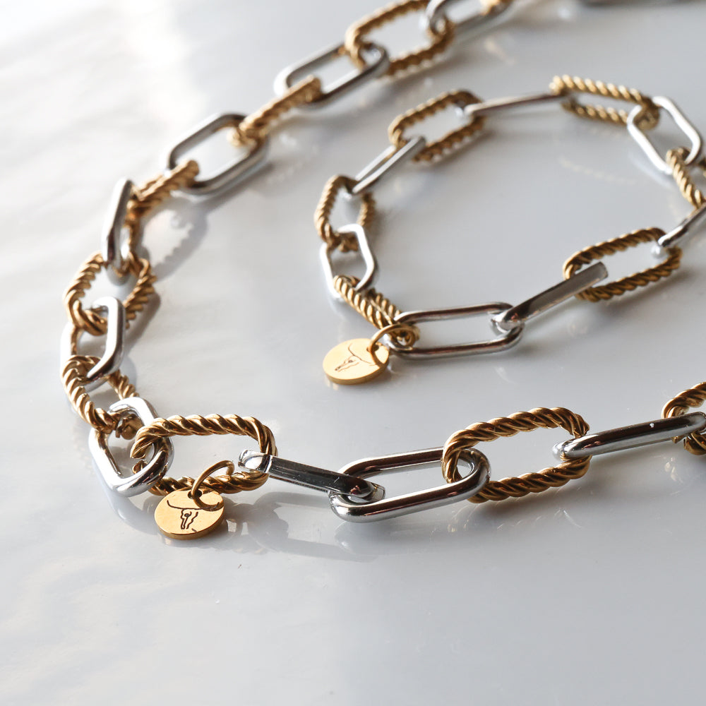 "Curb Chain" Choker Necklace