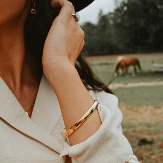 🎁 Bangle Bracelet (100% off)