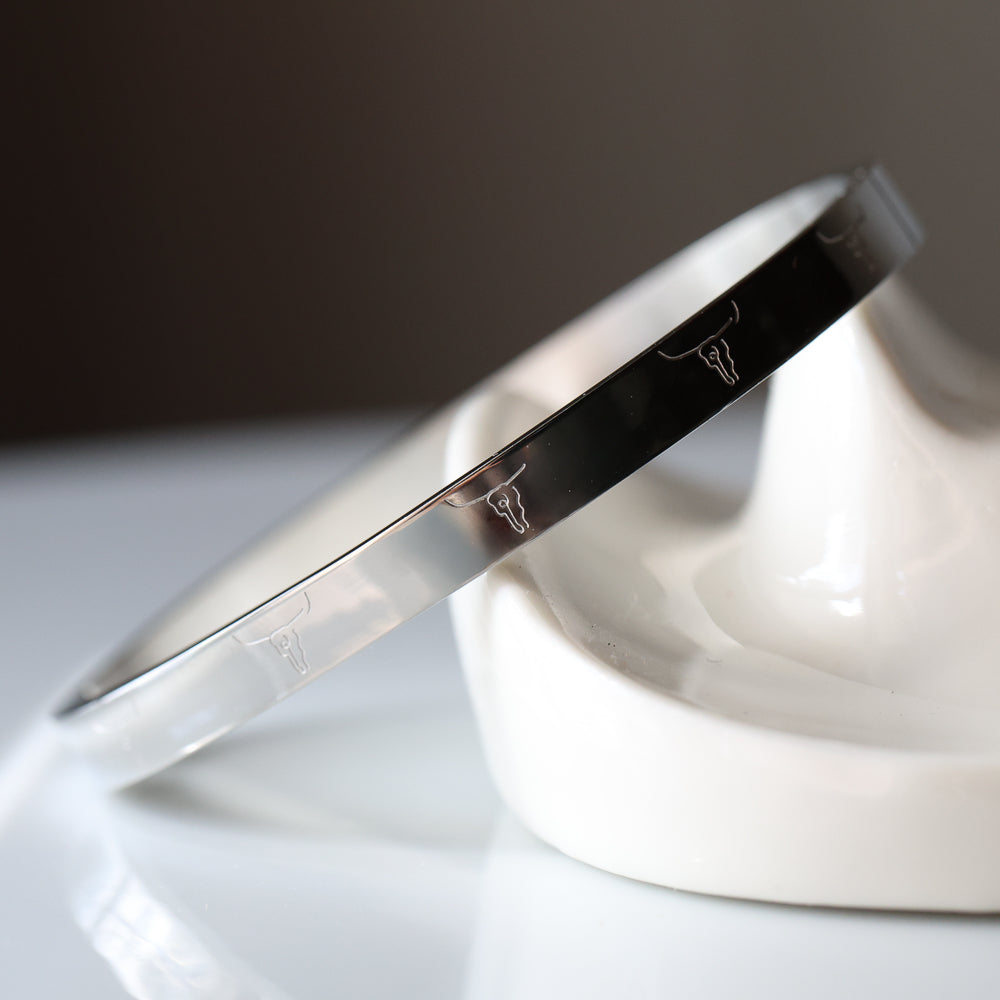 Signature Hinged Bangle