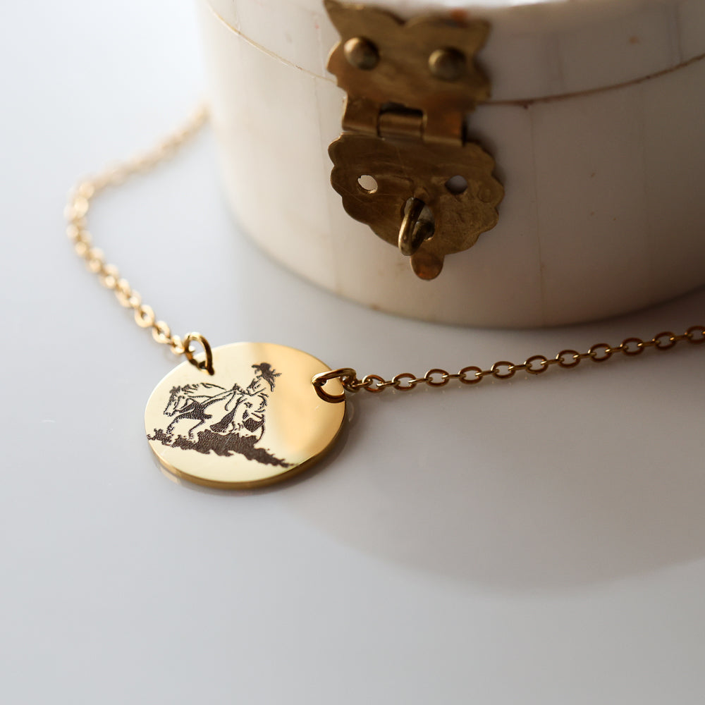 “Reining” Pendant Necklace